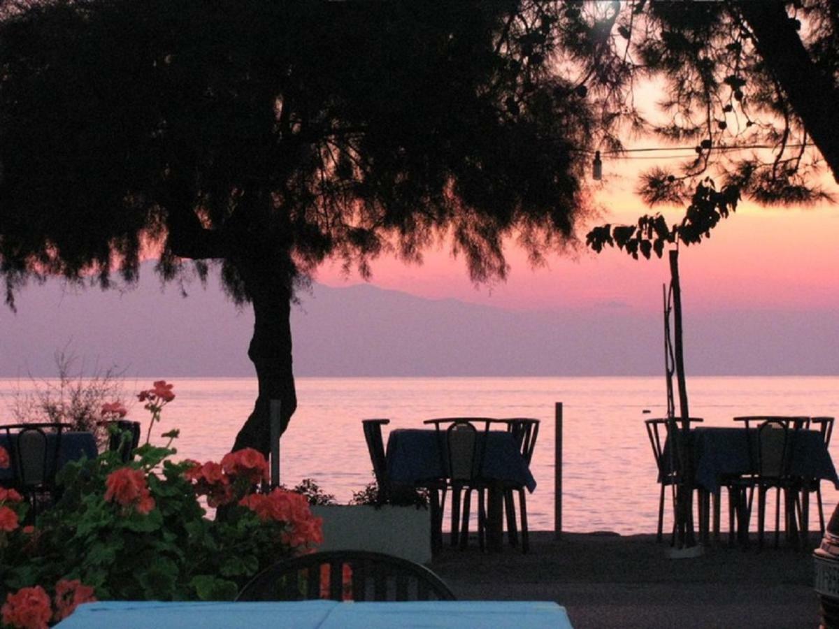 Ferienhaus "Arizones", Nea Kallikratia, Chalkidiki Nea Kallikrateia Exterior foto